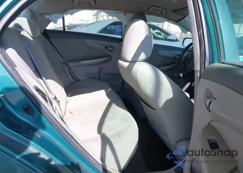 2010 Toyota Corolla Le z USA, uszkodzony, nr VIN 2T1BU4EE4AC357732